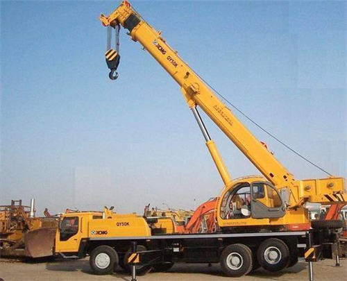 廣元吊車(chē)出租保養(yǎng)應(yīng)該怎么做？